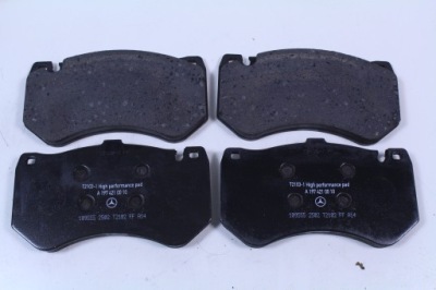 Гальмівні колодки гальмівні перед mercedes a0064209420 фото №1