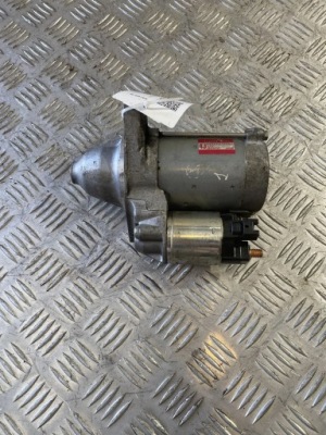 Lexus is 3 xe30 стартер 2810031071 фото №1