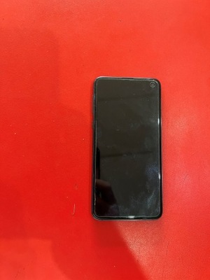Smartfon Samsung Galaxy S10e 6 GB / 128 GB czarny