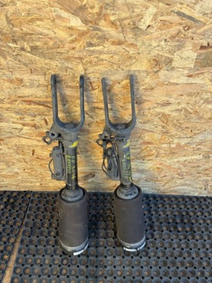 Mercedes r klasa амортизатор правий лівий пневмоподушка комплект фото №1