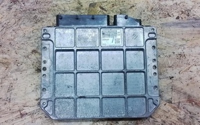 Toyota avensis t27 блок управления 89661-05g80 фото №1