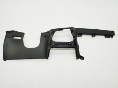 Volvo xc40 защита нижняя консоли 31442616 фото №1