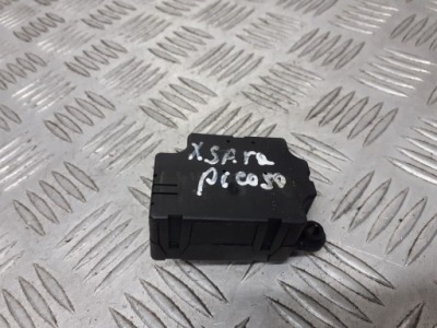 Моторчик обігрівача citroen xsara picasso фото №1