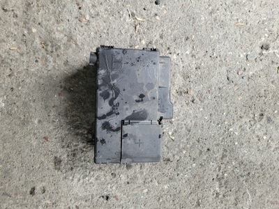 Коробка запобіжників клема плюсова opel meriva b фото №1