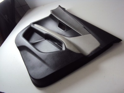 Обивка дверь правый перед peugeot 3008 ii фото №1