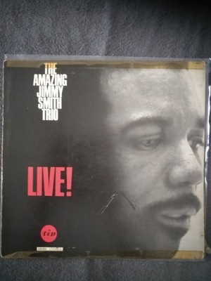 Jimmy Smith – The Amazing Jimmy Smith Trio Live!