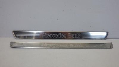 Молдинг накладка поріг перед mercedes w247 a2466800135 фото №1