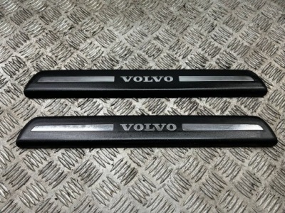 Накладка  накладка порога  левый правый  передок  volvo v50 s40 08622671 фото №1