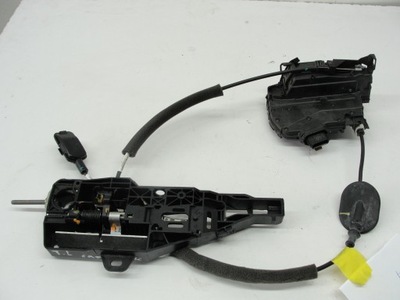 Замок дверь задняя левый renault captur i 825019935r 806076837r фото №1