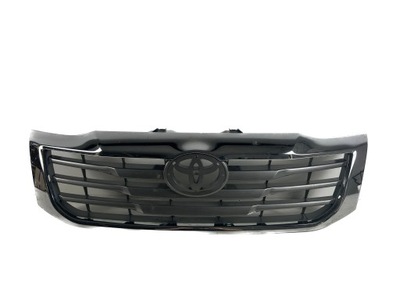 Решітка радіатора решітка радіатора toyota hilux lift 12- 53111-0k480 фото №1