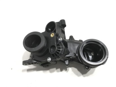 Корпус термостата audi a6 c8 a4 b9 a8 d5 3.0tdi фото №1
