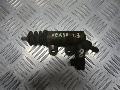 Цилиндр сцепления toyota yaris verso 1.3 vvti фото №1