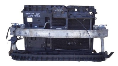 Peugeot 208 1.2b pas передній радіатор d652 фото №1