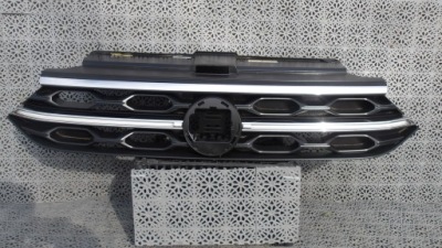 РЕШІТКА РЕШІТКА РАДІАТОРА VW T-ROC R-LINE РЕСТАЙЛ LED (СВІТЛОДІОД) 