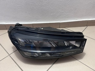 Лампа передняя перед правая skoda fabia iv 4 full led 6vb 21- фото №1