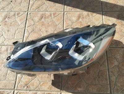 Фара ліва full led ford kuga mk3 lv4b-13e017-as фото №1