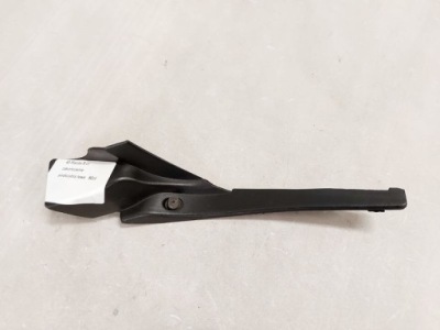 Mazda 5 v cr завершение жабо левая заглушка фото №1