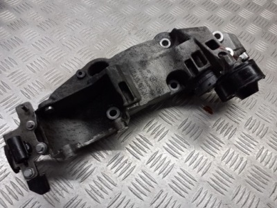 Кронштейн генератора renault laguna 2 2.0 dci 8200533583 фото №1