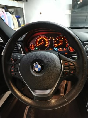Kierownica BMW F30 F31 LCI z poduszką skóra