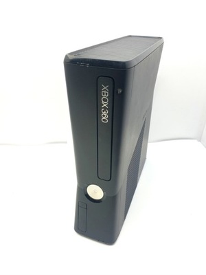Konsola Xbox 360 250GB / 2 x pad