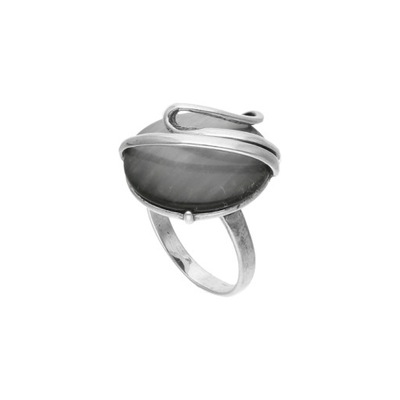Piękny srebrny pierścionek 925