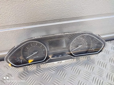 Peugeot 208 лічильник прилади lift eu. фото №1