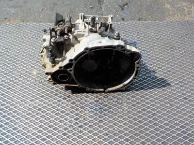 Hyundai tucson 2.0 crdi коробка передач передач l8l фото №1