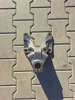 Кронштейн кронштейн вушко ресора задня renault midlum dxi фото №1