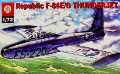 Samolot model do sklejania Republic F-84 E/G Thunderjet 1:72 Plastyk S135