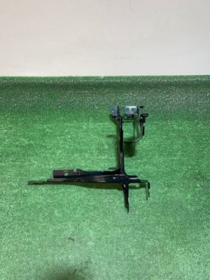 Bmw f20 f30 кронштейн панель фары левый усилитель перед 170238-11 оригинал фото №1