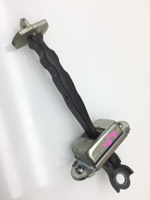 Nissan juke f15 lift обмежувач двері лівий задня фото №1