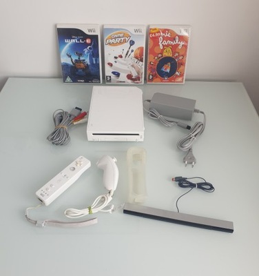 KONSOLA NINTENDO WII RVL-001 ZESTAW Z GRAMI