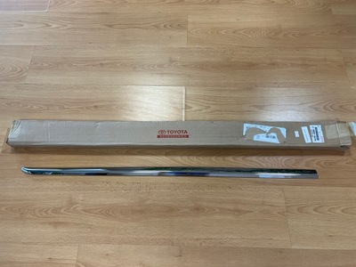 Toyota corolla e21 хром молдинг дверь левый перед фото №1
