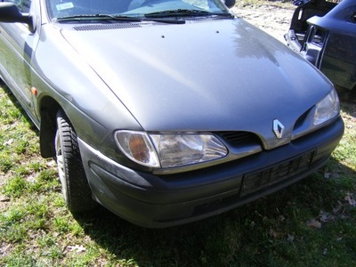 RENAULT MEGANE I 1 95-99 Zderzak Przedni Przód