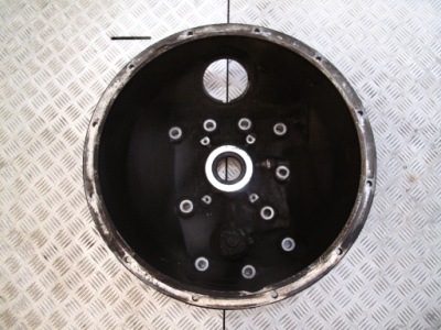 Корпус зчеплення коробки передач перед scania 4 фото №1