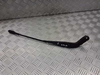 Рычаг дворники правое mercedes w169 a1698200240 фото №1