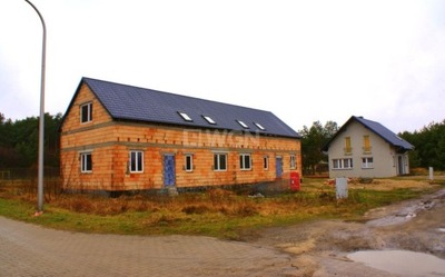 Dom, Sława, Sława (gm.), 400 m²