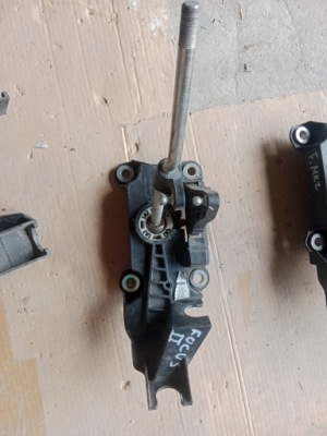 Вибірник домкрат передач focus mk2 4m5r7c453ad фото №1