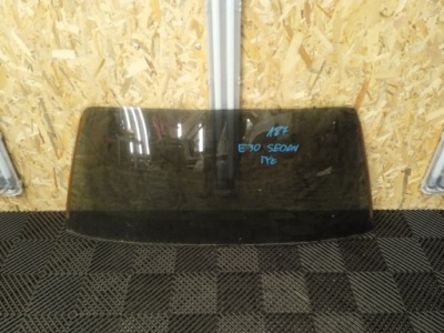 Стекло задняя bmw e30 седан фото №1