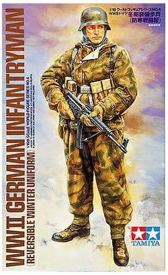 Tamiya 36304 WWII German Infantryman 1/16