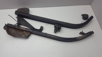 Напрямна двері праве berlingo ii 2009 фото №1