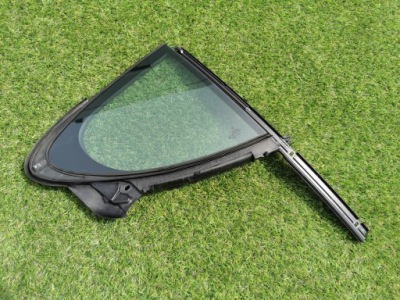 Porsche panamera 970 стекло правая задняя 2011 фото №1