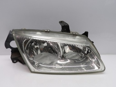 Лампа передняя правая nissan almera фото №1