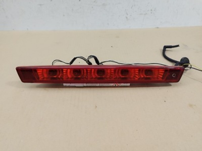 Фонарь  третий фонарь  стоп крышки задний  chevrolet captiva 1 2006-2010 фото №1