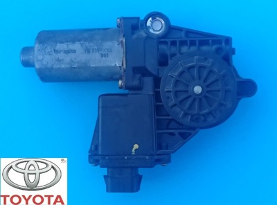 TOYOTA AVENSIS T22 MOTOR ELEVADOR PARTE DELANTERA IZQUIERDO  