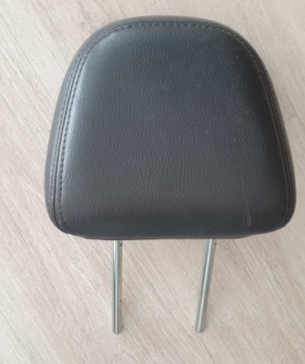 Чёрный подголовник сиденье задний середина jeep compass 2011-2016 фото №1