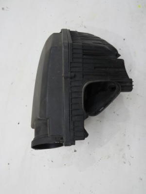 Корпус фільтра повітря volvo s60 ii v60 2.0 d4 фото №1