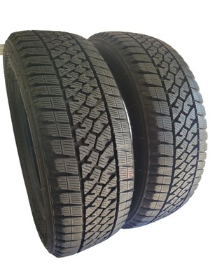 2X Bridgestone Blizzak W810 215/60 R17C 104/102H 9mm 2023