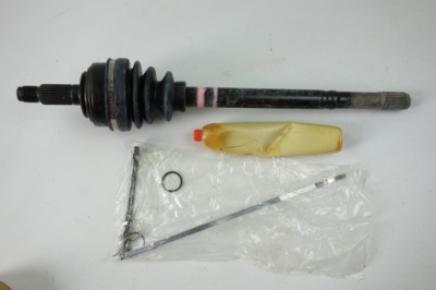 Приводной вал правая honda 44011-sh9-325 фото №1