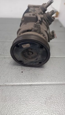 Компресор кондиціонера toyota previa 01r фото №1